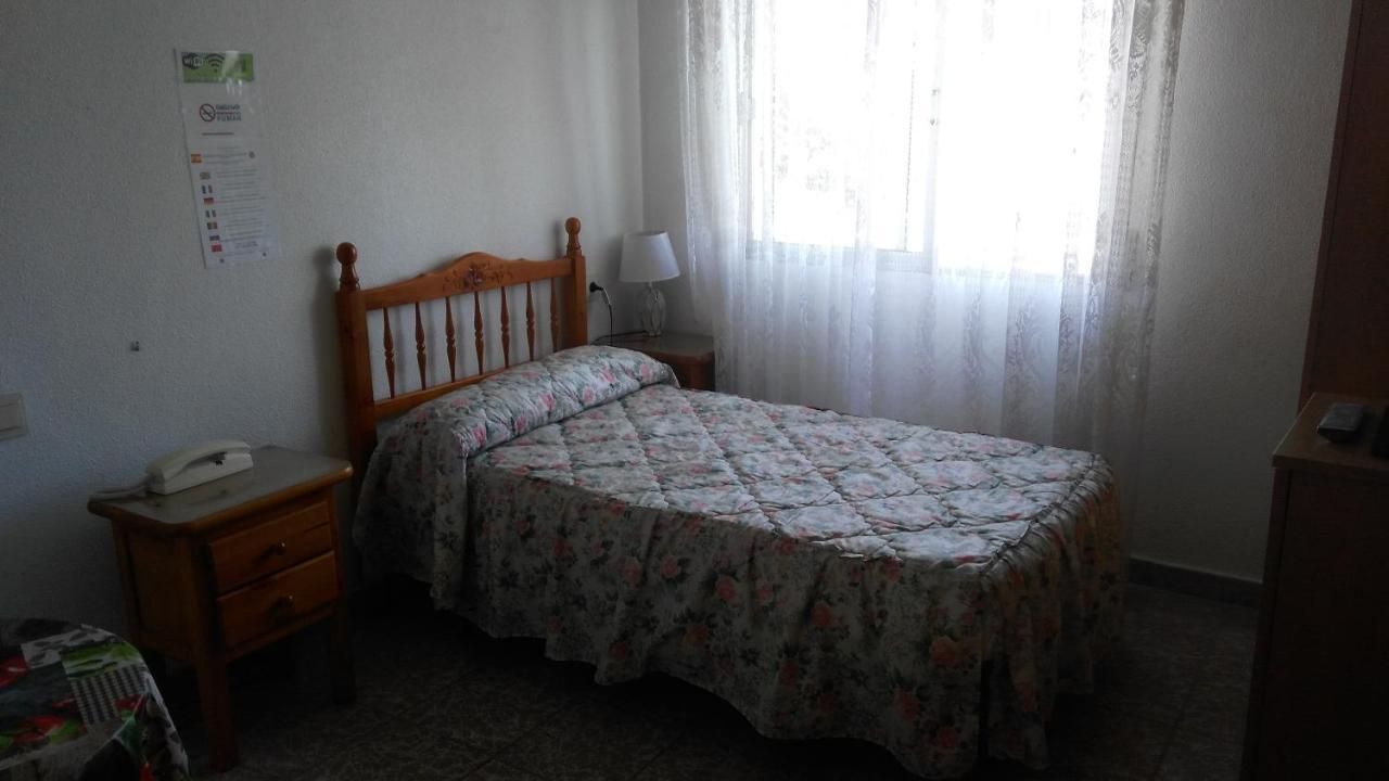 Pension- Mari Loli - Oficial Гвардамар-дель-Сегура Экстерьер фото