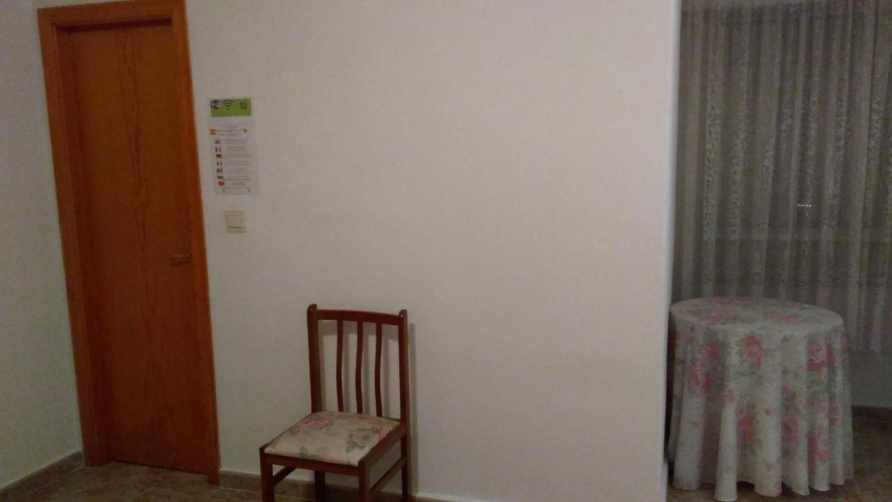 Pension- Mari Loli - Oficial Гвардамар-дель-Сегура Экстерьер фото